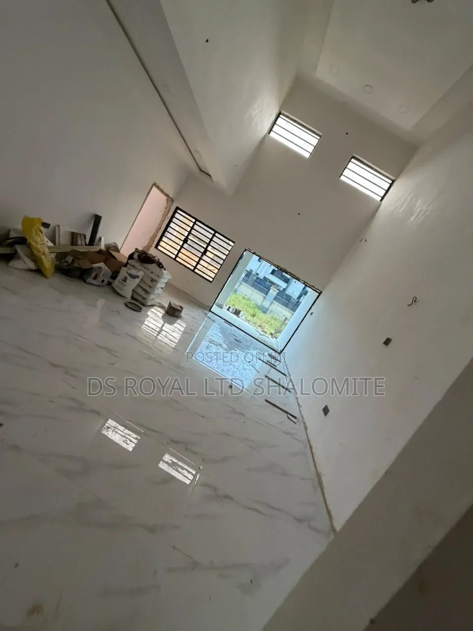 5bdrm Duplex in Benin City for sale