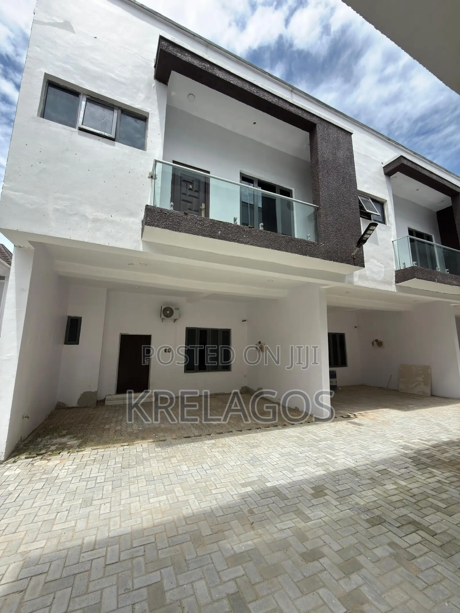 4bdrm Duplex in Sangotedo for sale