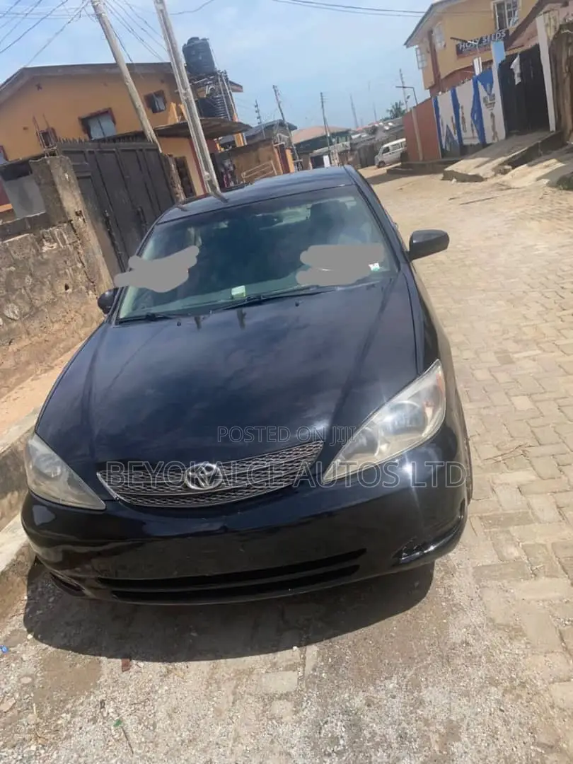 Toyota Camry LE 4dr Sedan (2.4L 4cyl 4A) 2004 Black