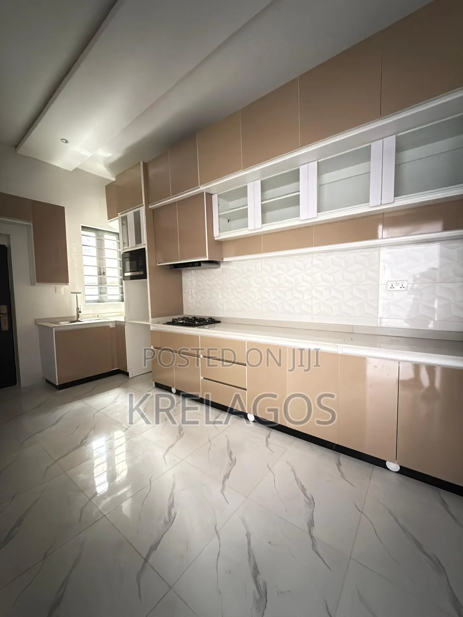 4bdrm Duplex in Sangotedo for sale