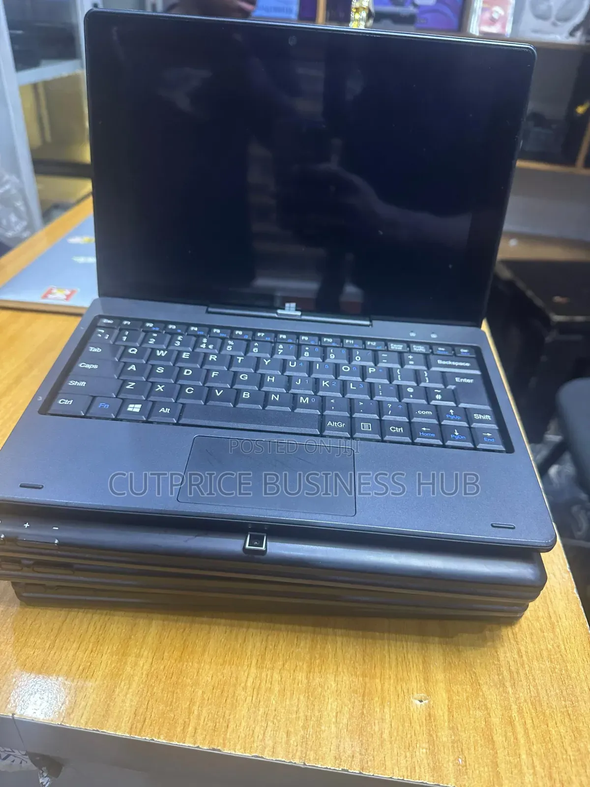 Laptop Toshiba 4GB Intel Celeron SSD 32GB