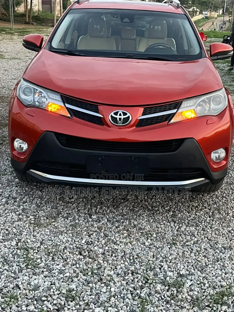 Toyota RAV4 2015 Orange