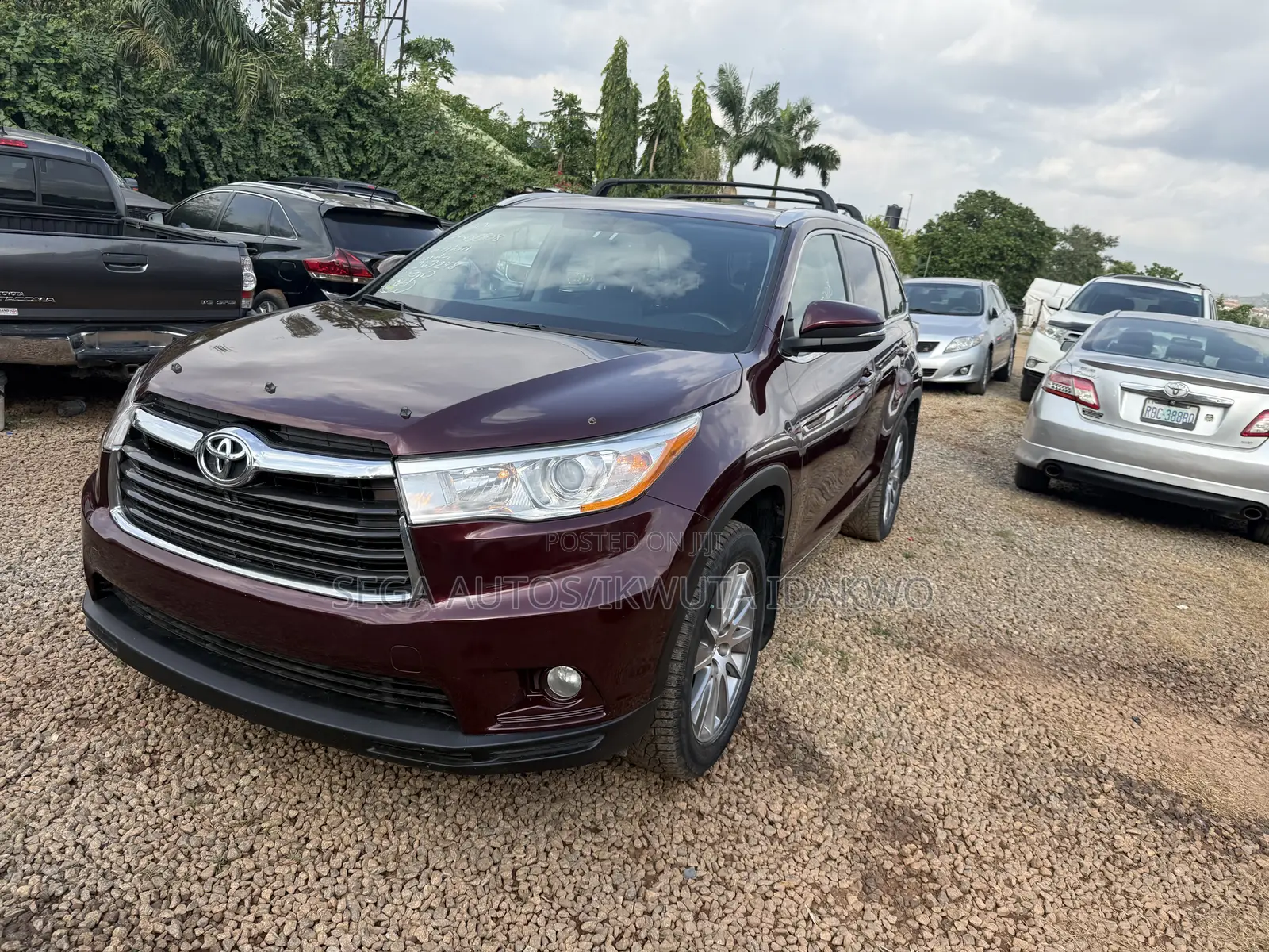 Toyota Highlander XLE V6 4x4 (3.5L 6cyl 6A) 2016 Burgundy
