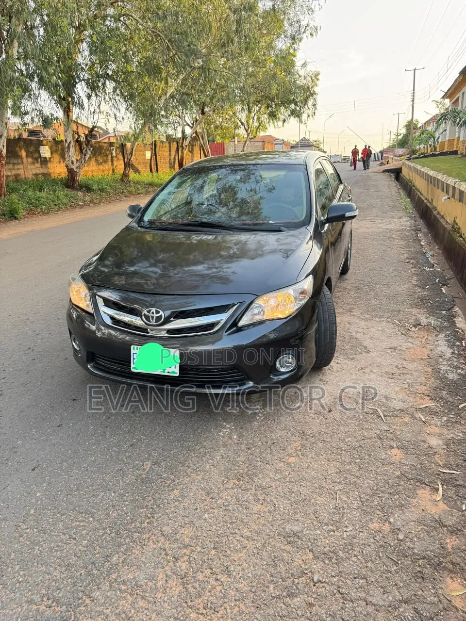 Toyota Corolla LE 4dr Sedan (1.8L 4cyl 4A) 2010 Gray