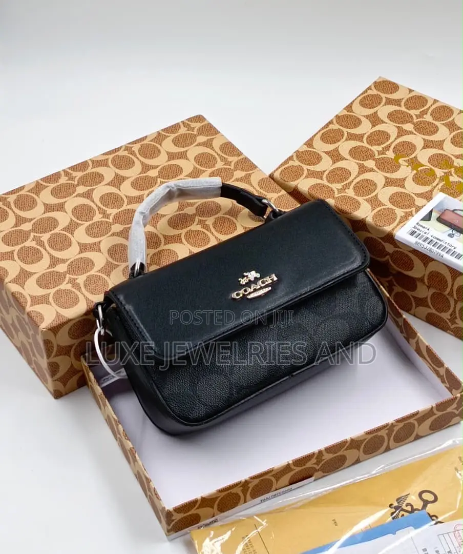 Quality Coach Bag for Classy Ladies
