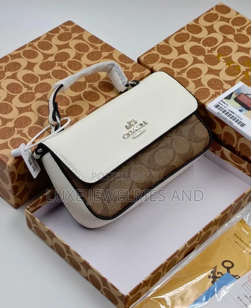 Quality Coach Bag for Classy Ladies