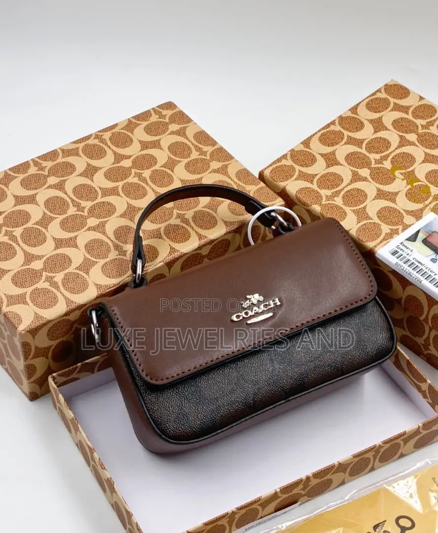 Quality Coach Bag for Classy Ladies