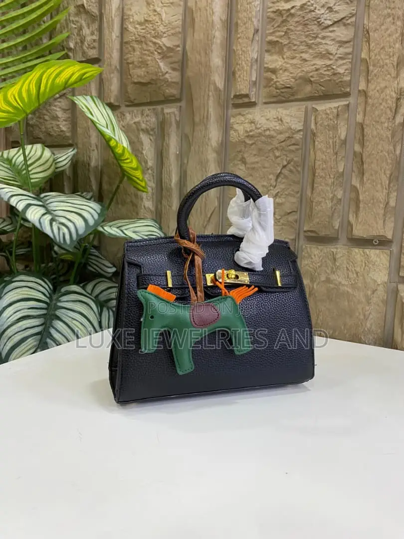 Quality Hermes Bag Available in Colors (Boxed as Seen)