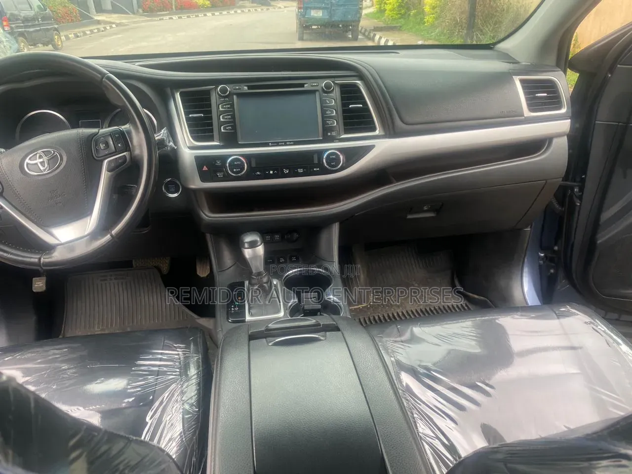 Toyota Highlander XLE AWD 2020 Gray