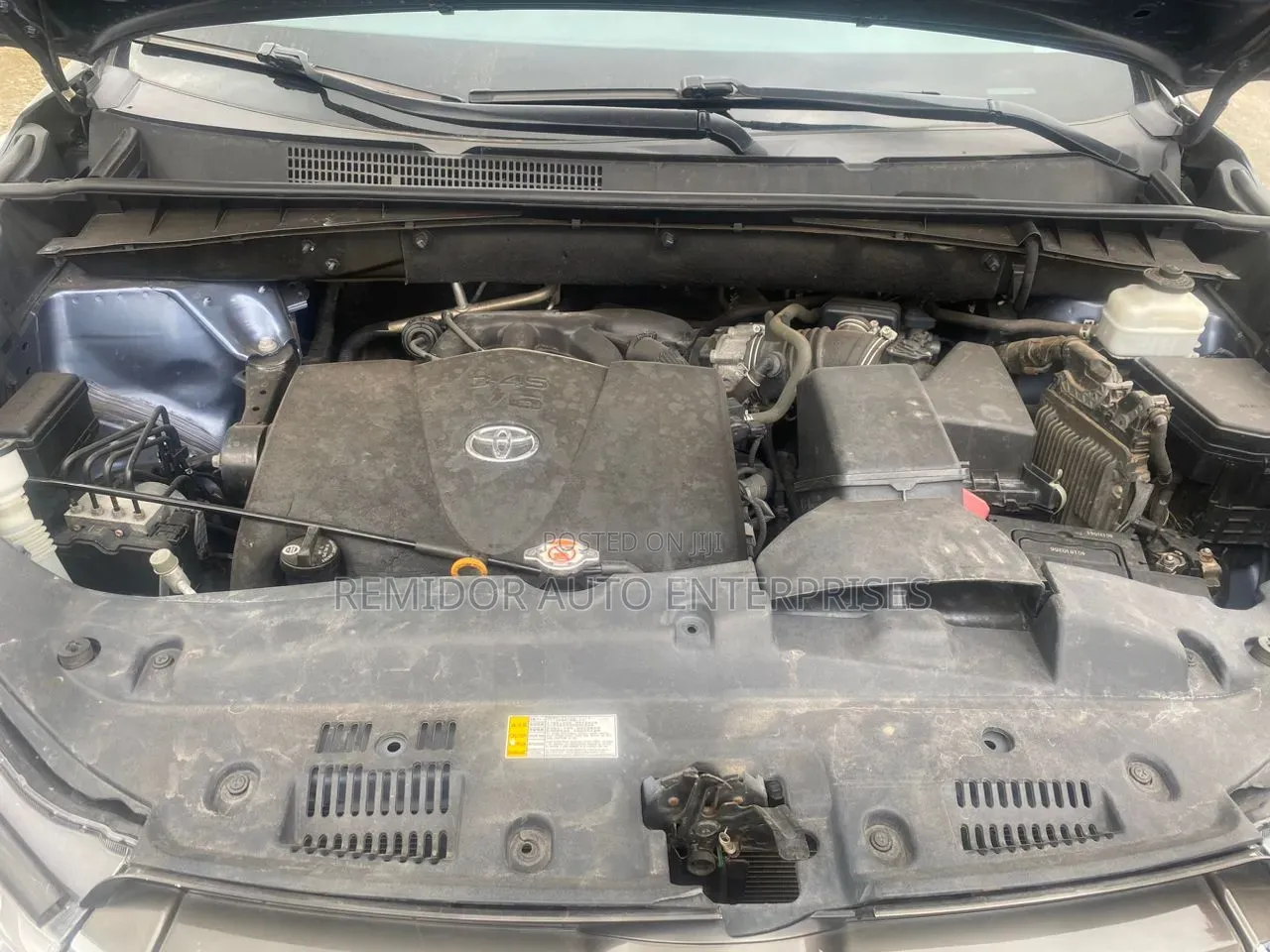 Toyota Highlander XLE AWD 2020 Gray