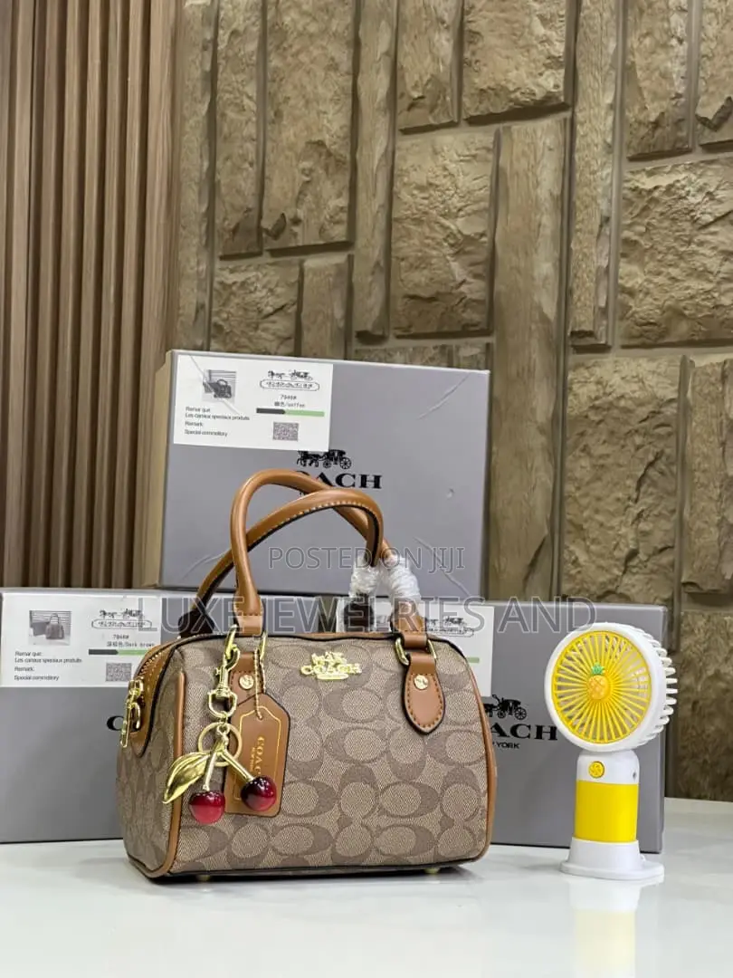 Luxury Coach Bag for Classy Ladies (Boxed)