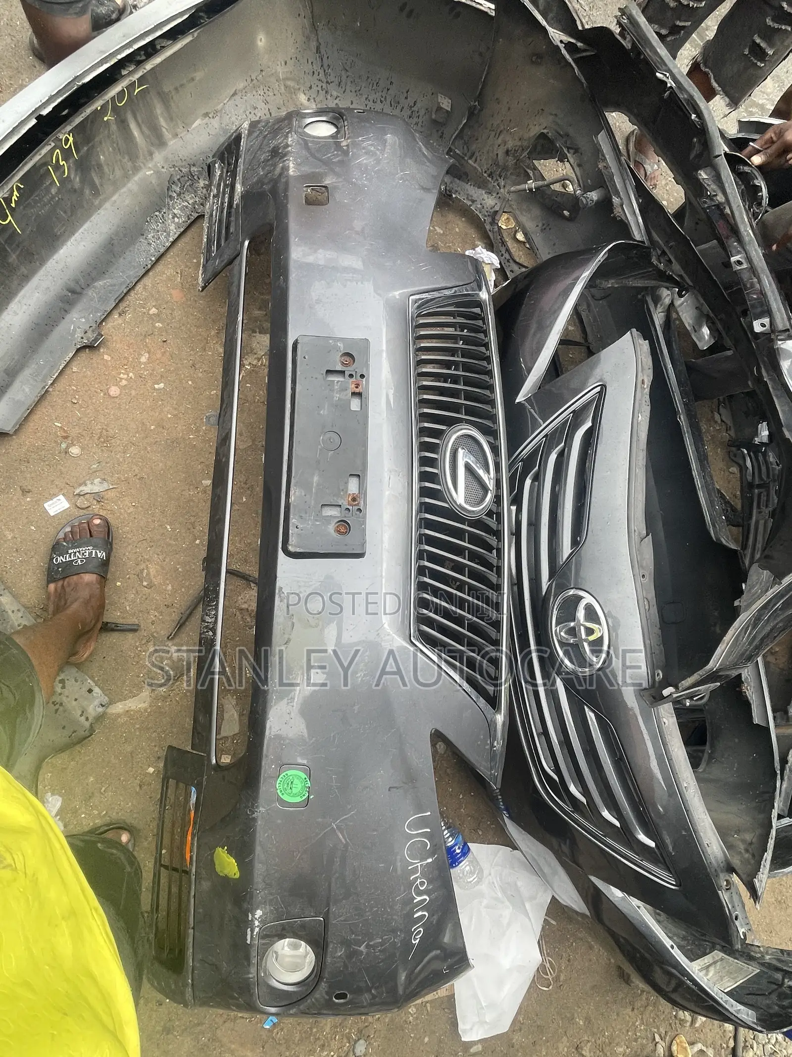 Front Bumper Rx 350 2010