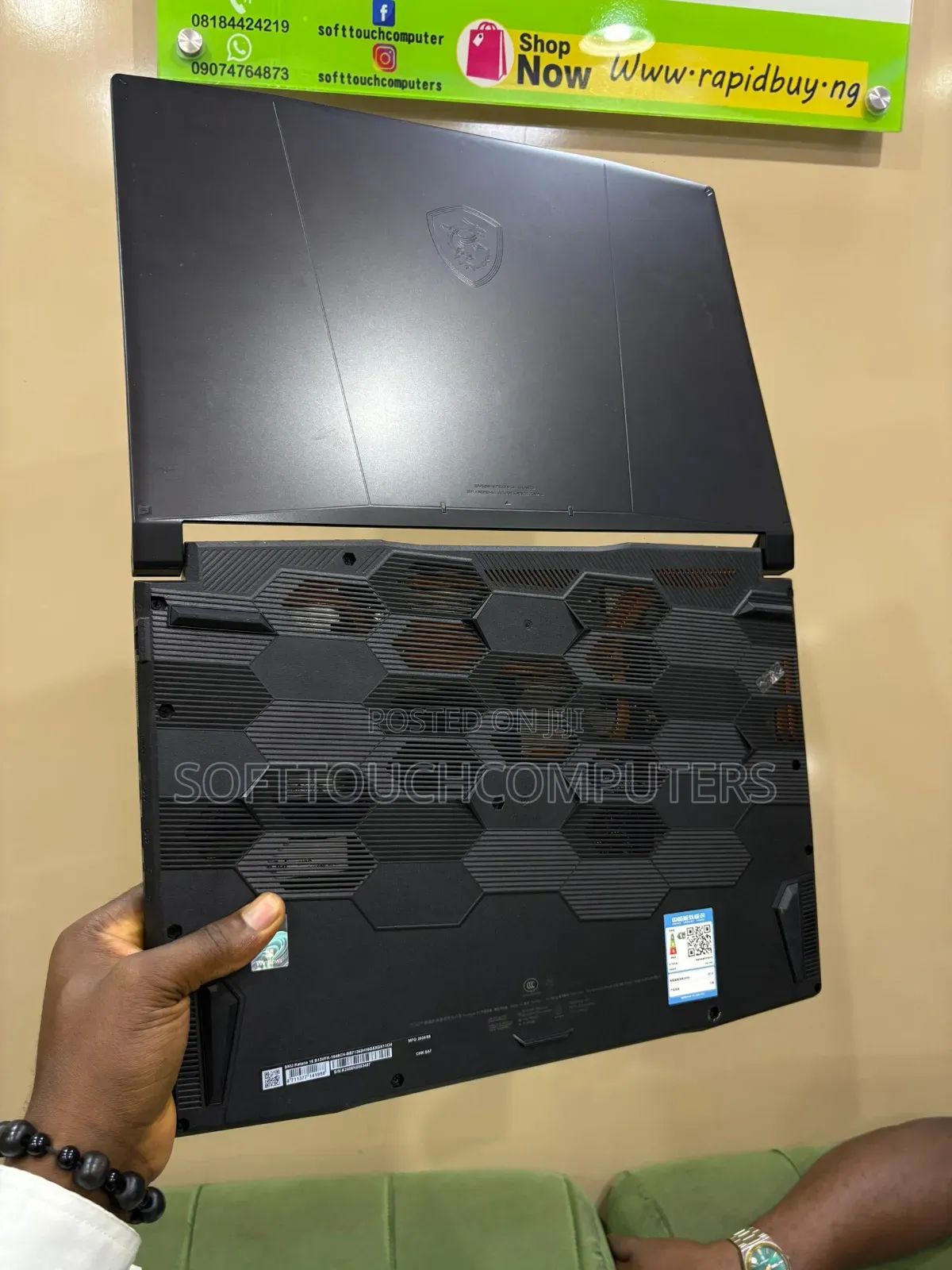 Laptop MSI Katana 15 16GB Intel Core i7 SSD 1T