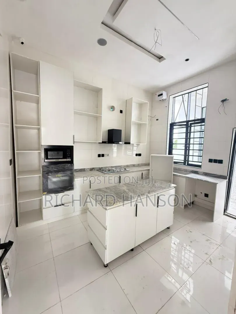 4bdrm Duplex in Metro Homes, Abraham Adesanya Estate for rent