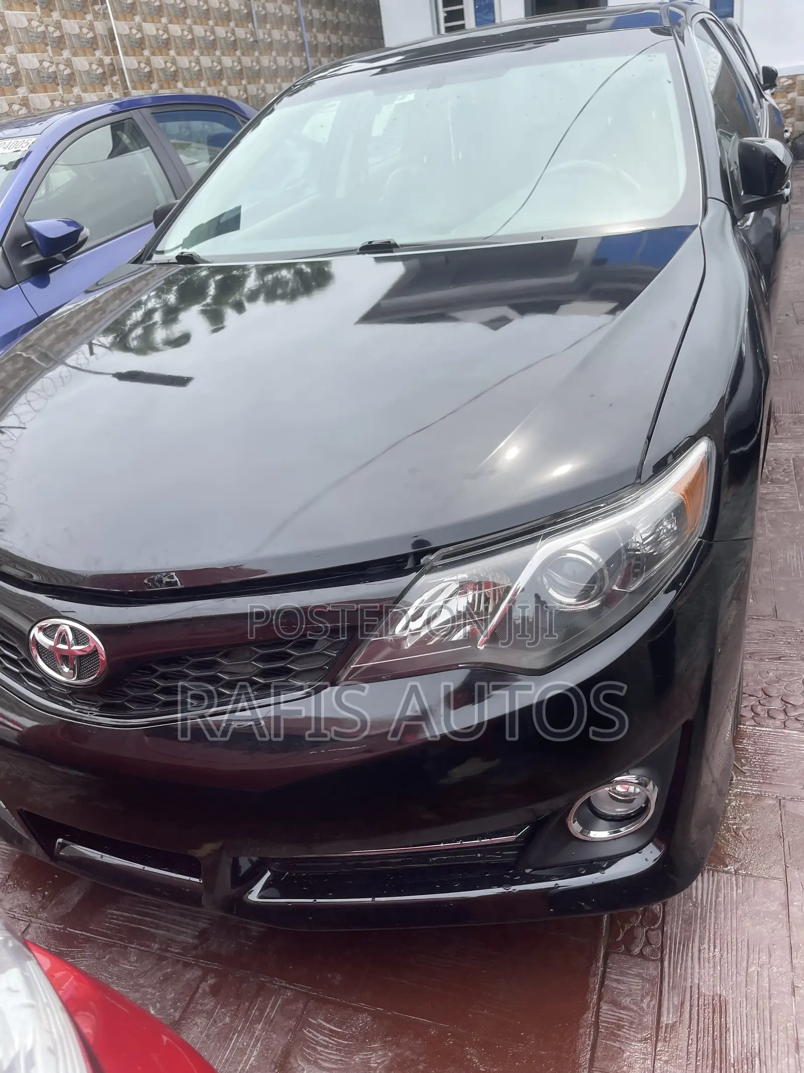 Toyota Camry SE V6 4dr Sedan (3.5L 6cyl 6A) 2012 Black