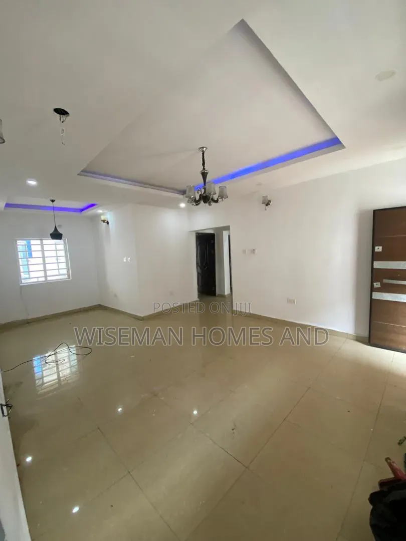 2bdrm Apartment in Hopeville, Sangotedo for rent