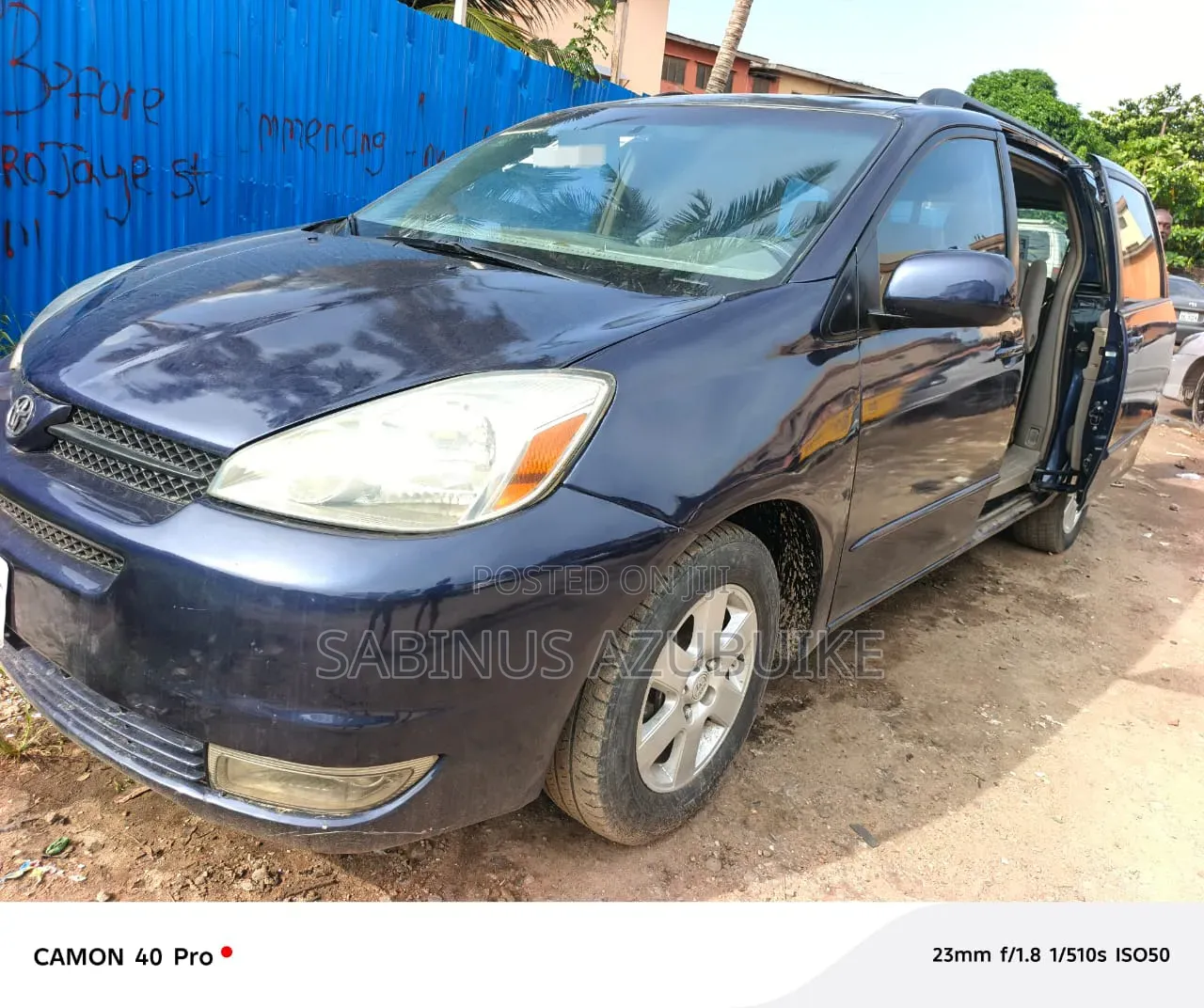Toyota Sienna 2005 Blue