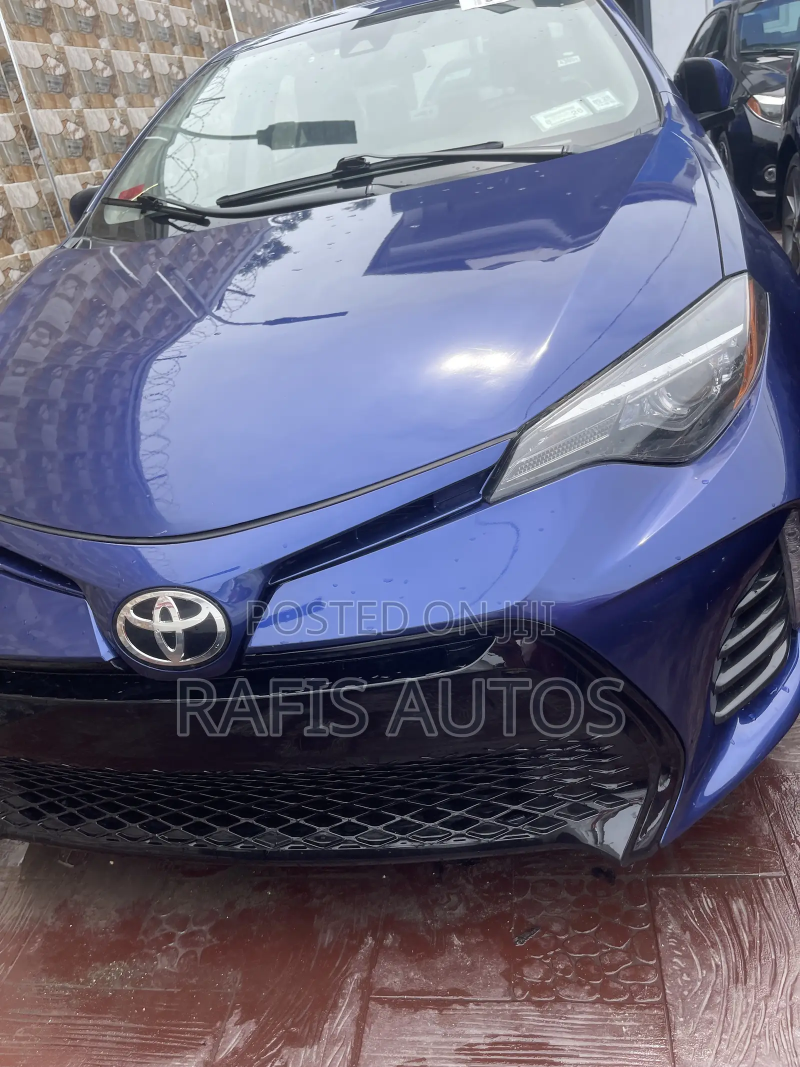 Toyota Corolla SE Special Edition 4dr Sedan (1.8L 4cyl CVT) 2017 Blue