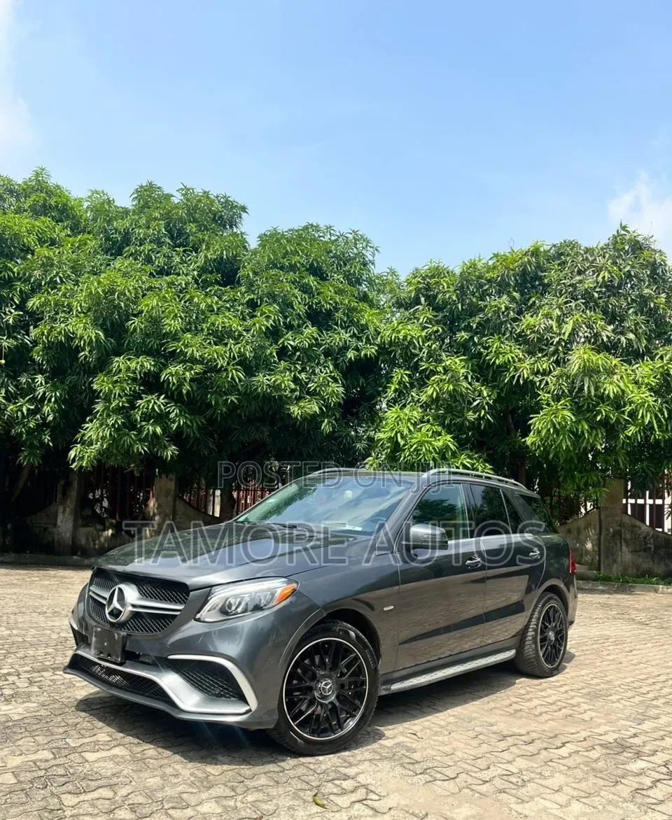 Mercedes-Benz M Class 2012 Gray