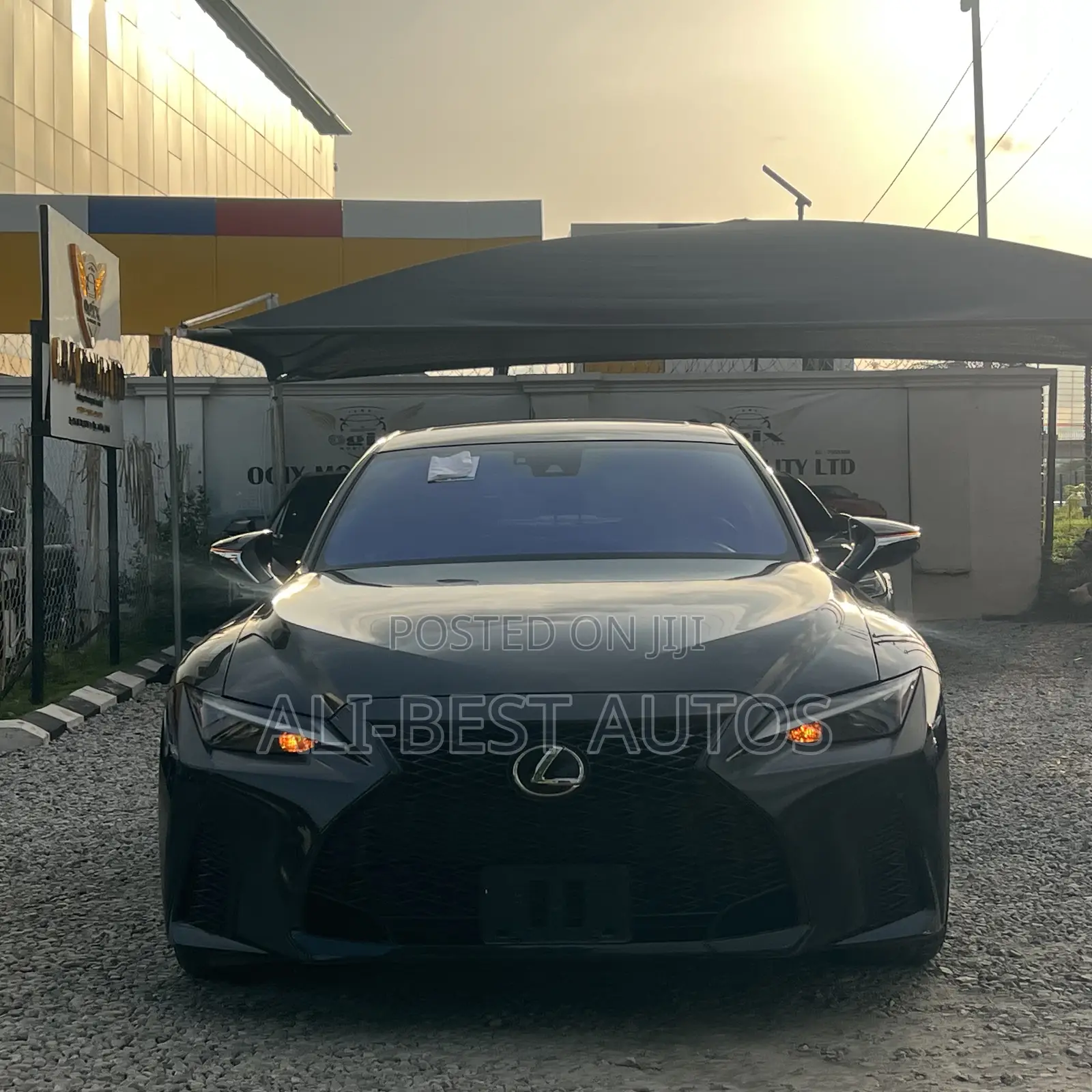 Lexus IS 2023 Black
