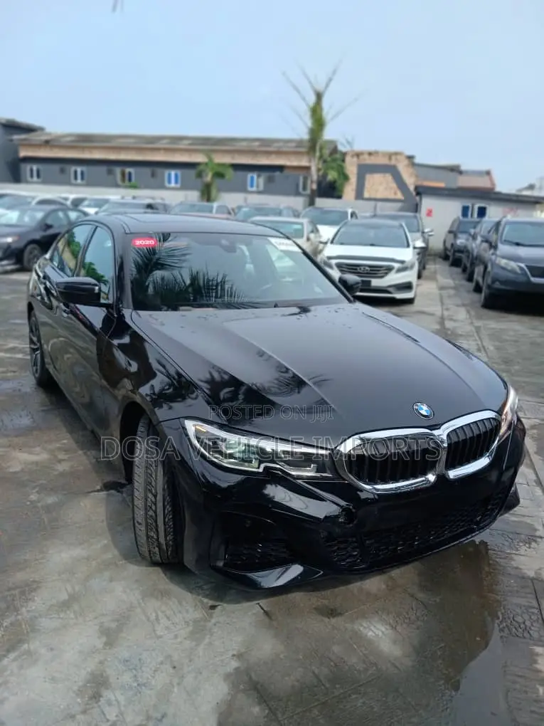 BMW 330i 2020 Black