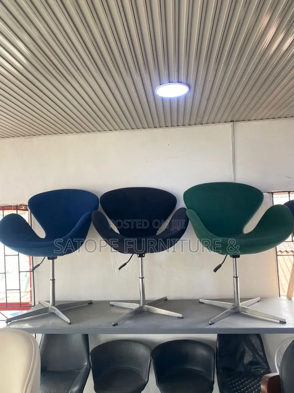 Swivel Relaxing Chair