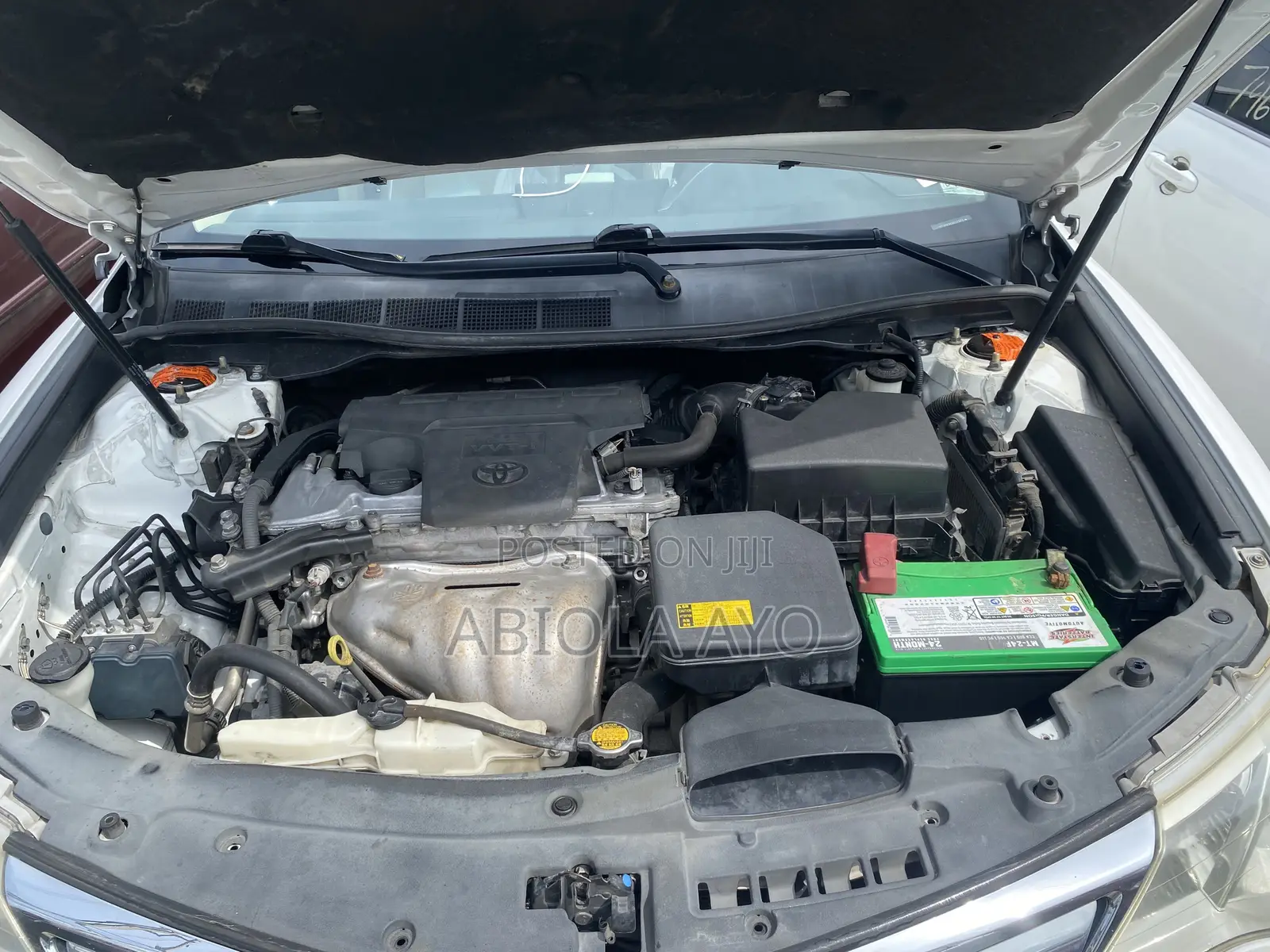 Toyota Camry XLE 4dr Sedan (2.5L 4cyl 6A) 2013 White