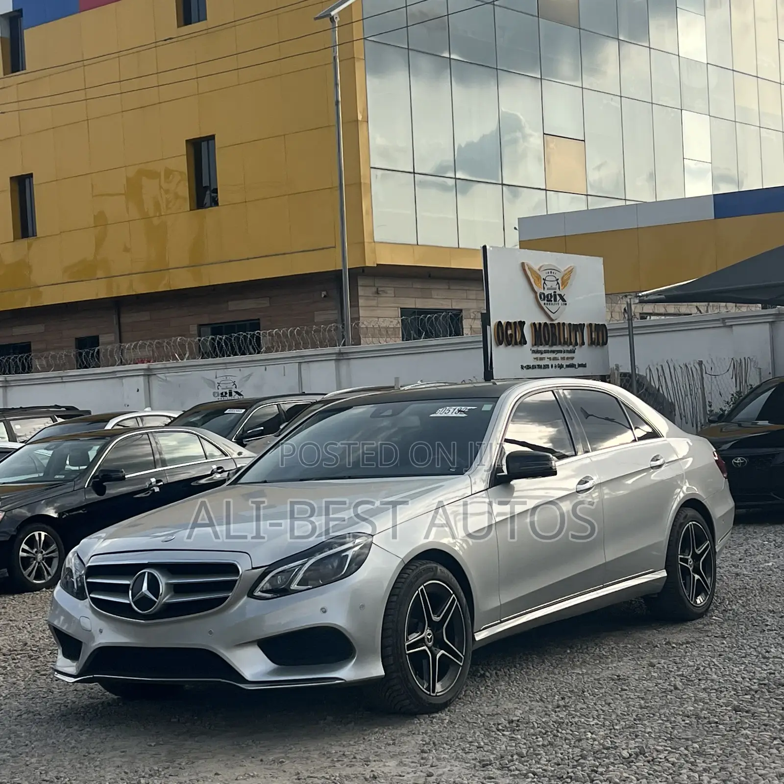 Mercedes-Benz E350 2014 Silver