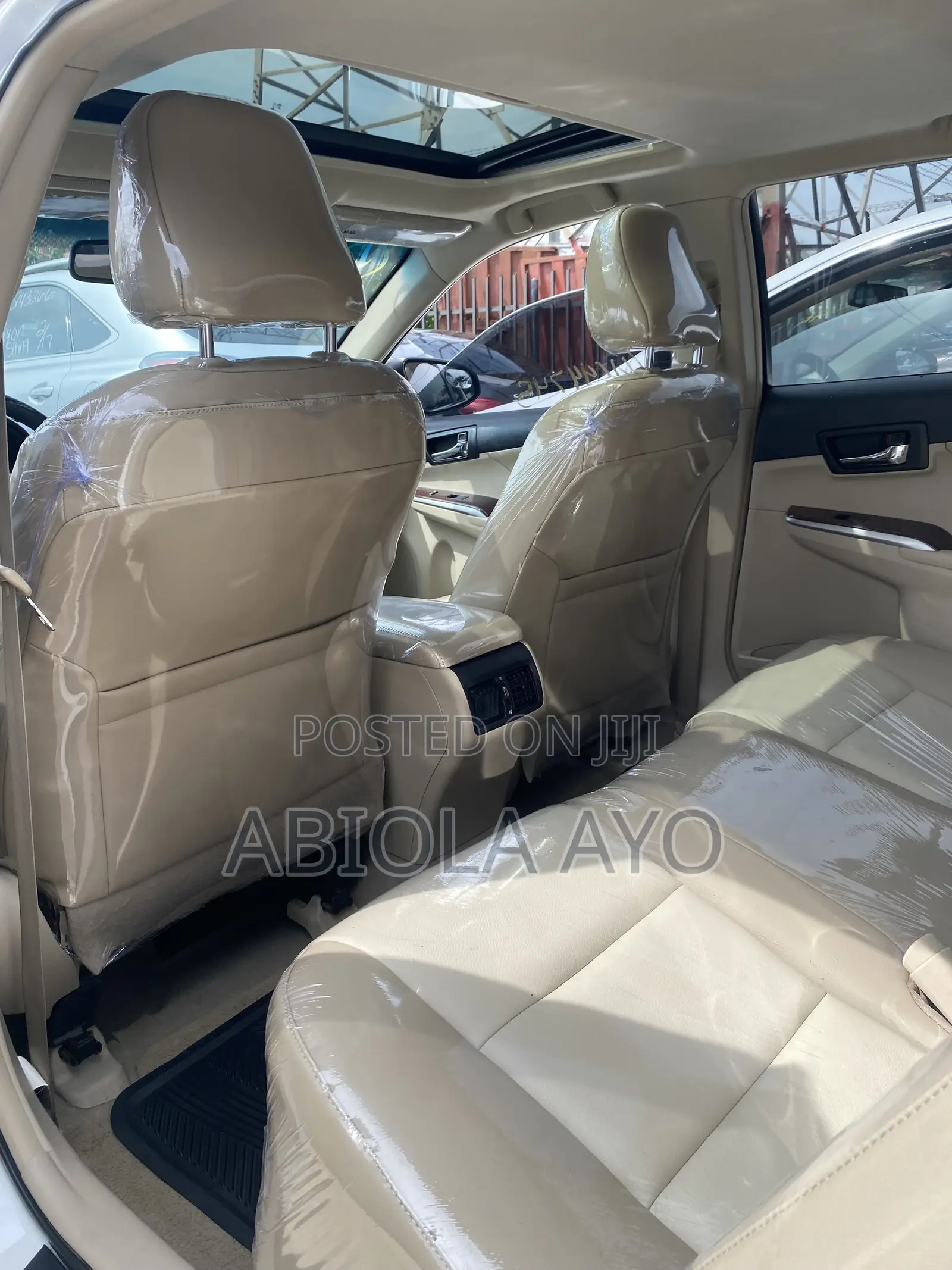 Toyota Camry XLE 4dr Sedan (3.5L 6cyl 6A) 2014 White