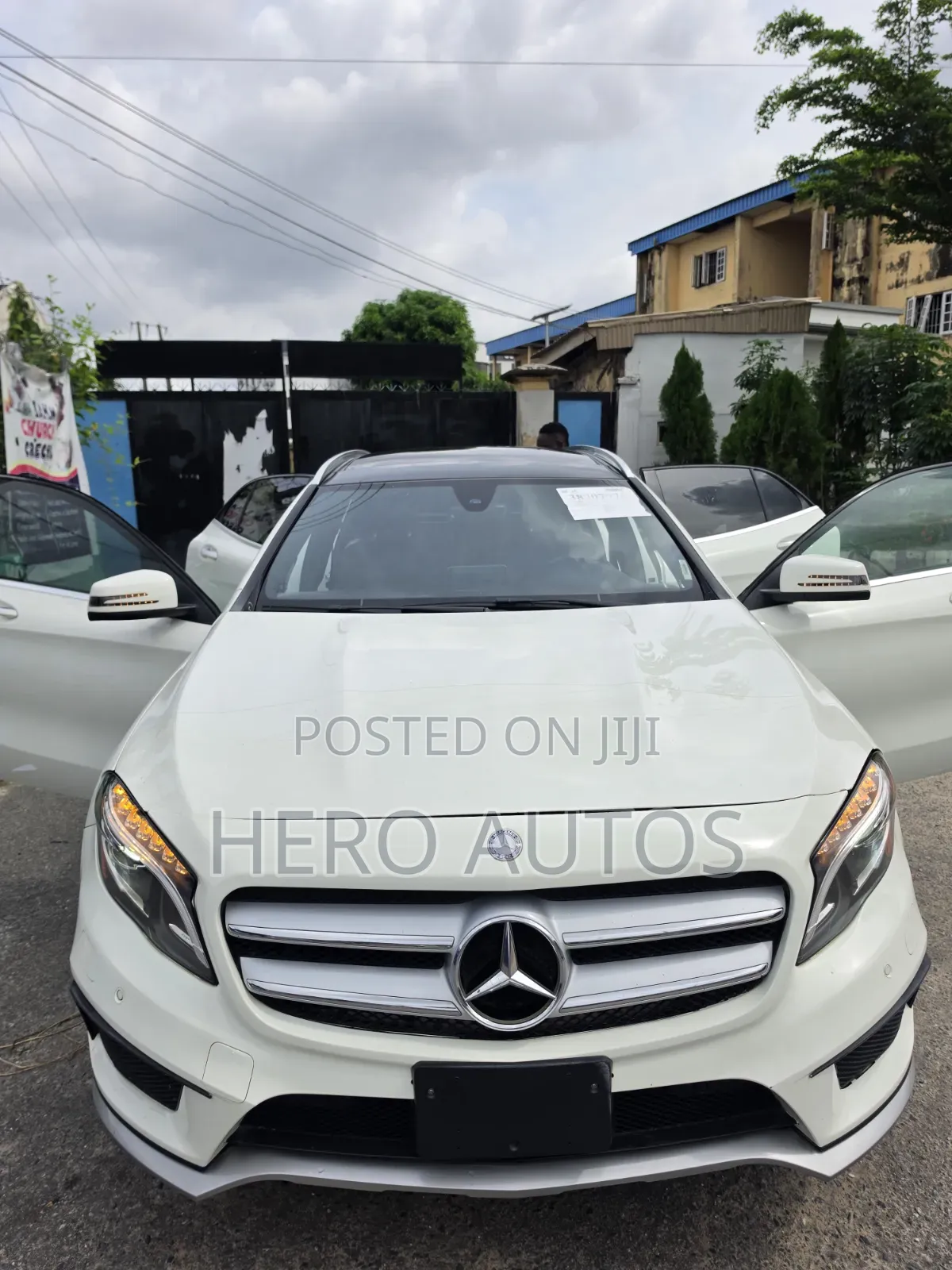 Mercedes-Benz GLA 250 2016 White