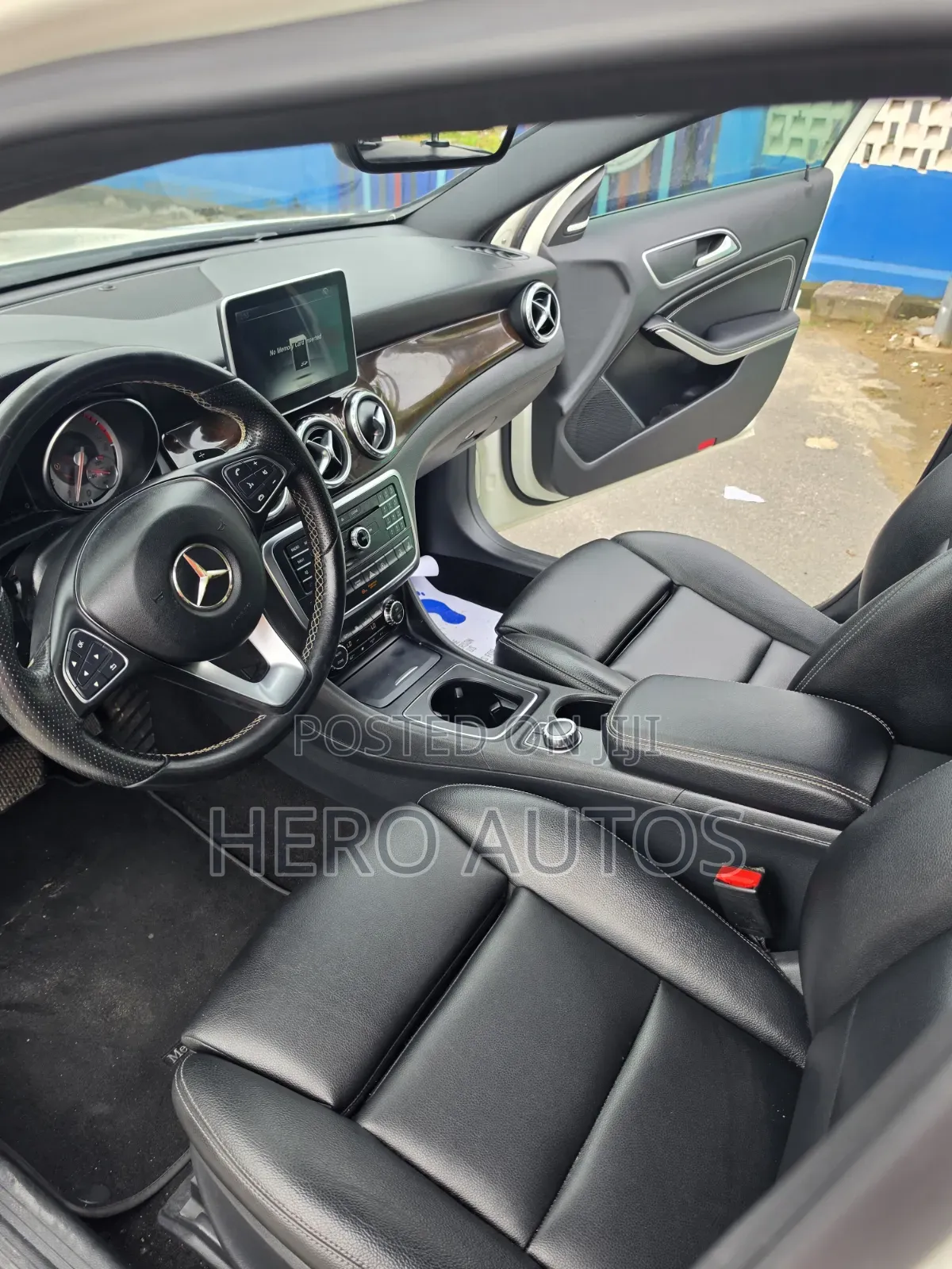 Mercedes-Benz GLA 250 2016 White