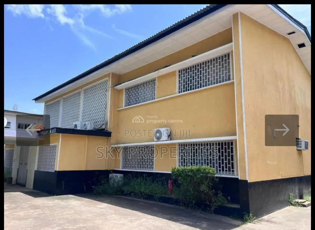 5 Bedroom Detached House For Rent