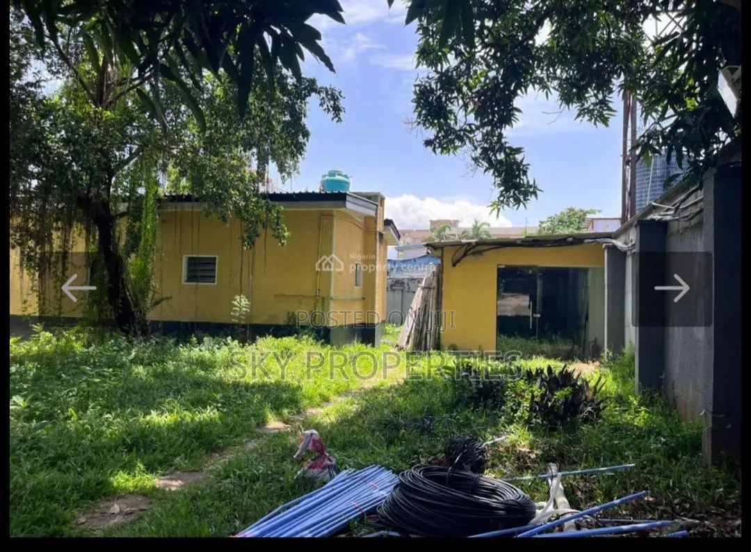 5 Bedroom Detached House For Rent