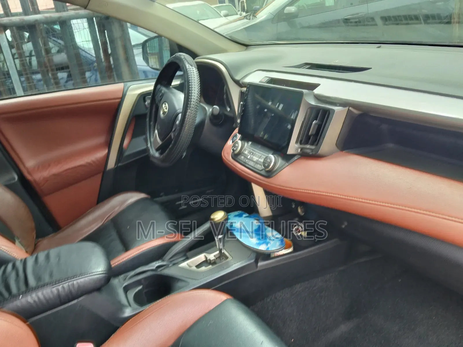 Toyota RAV4 XLE AWD (2.5L 4cyl 6A) 2013 Red