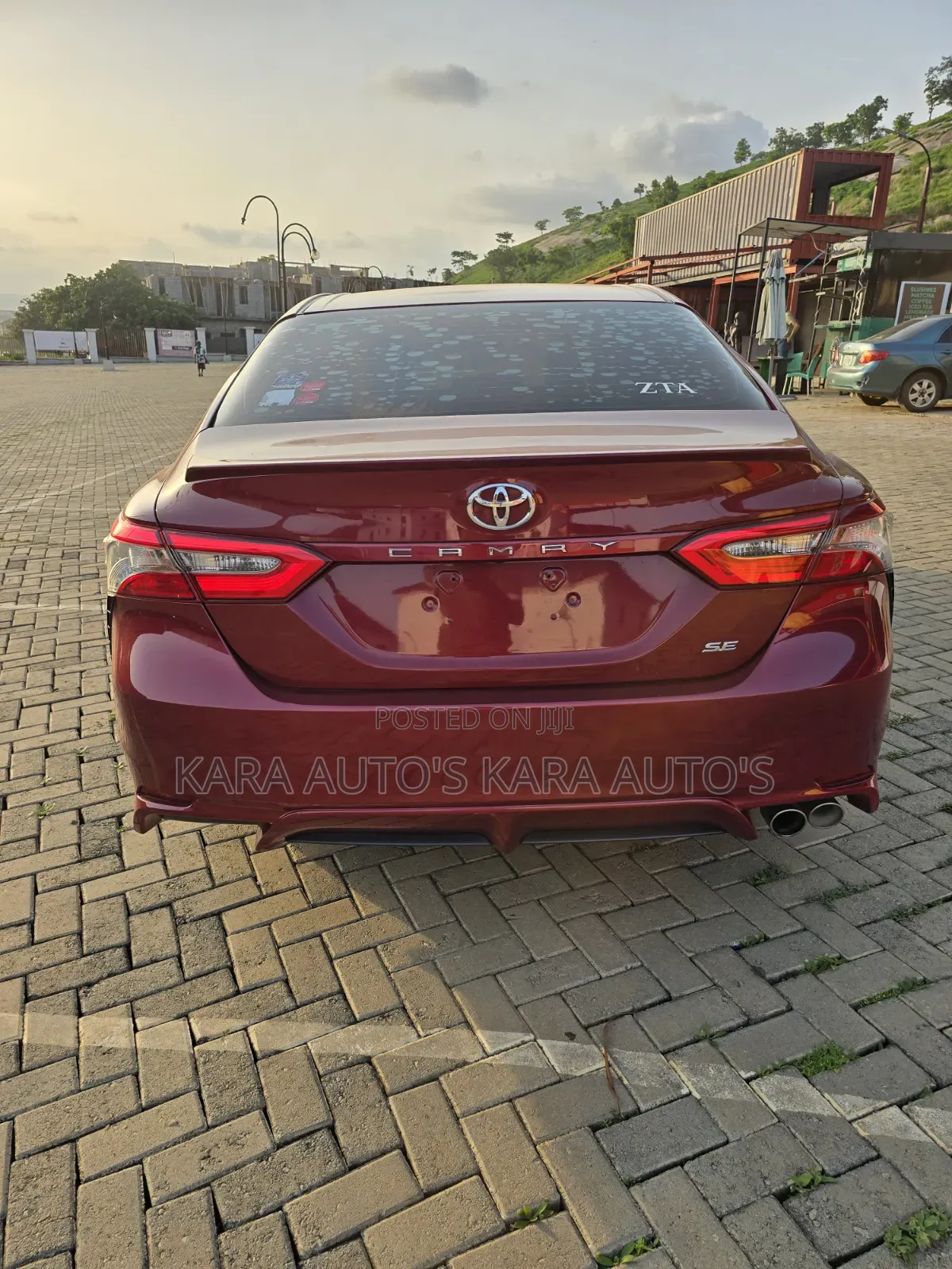 Toyota Camry 2018 Red
