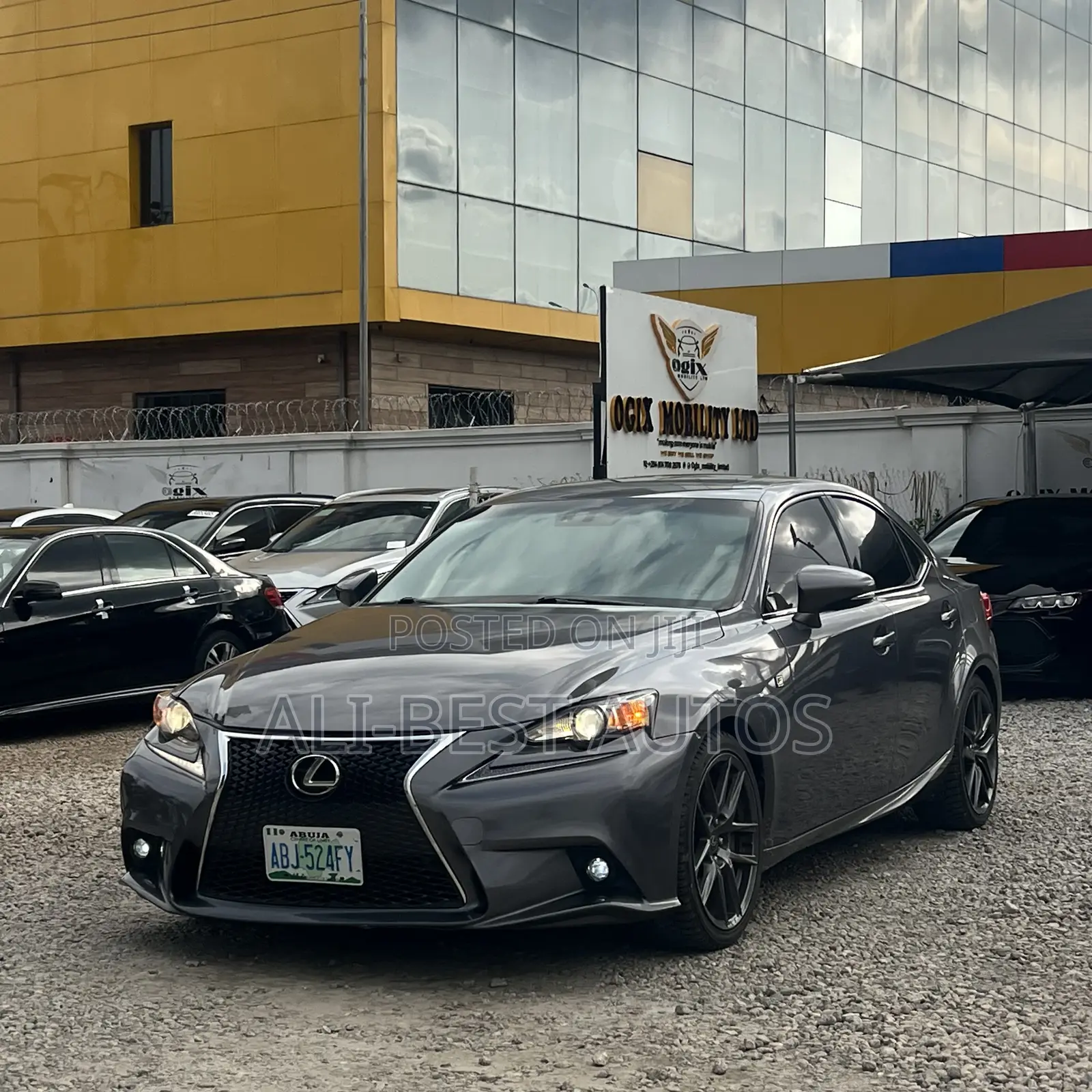Lexus IS 2016 Gray