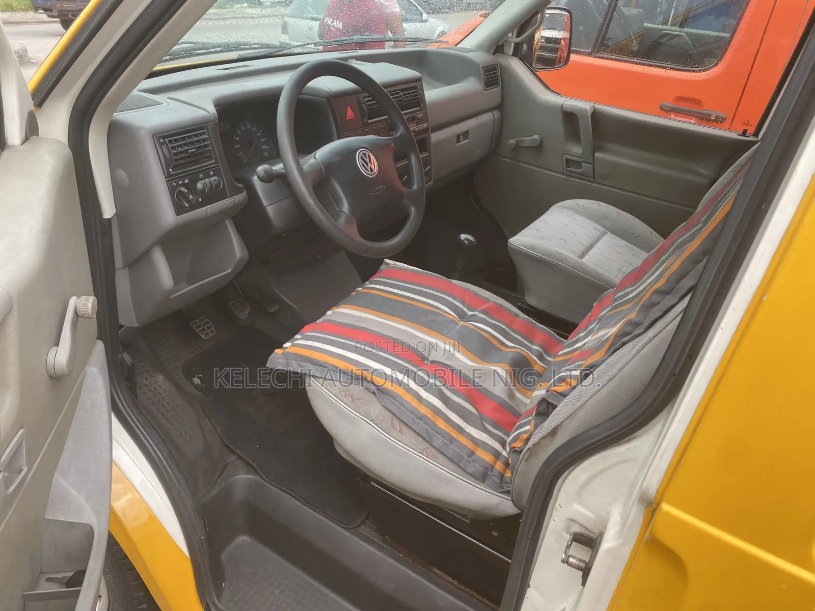Volkswagen Transporter 2004 Gold