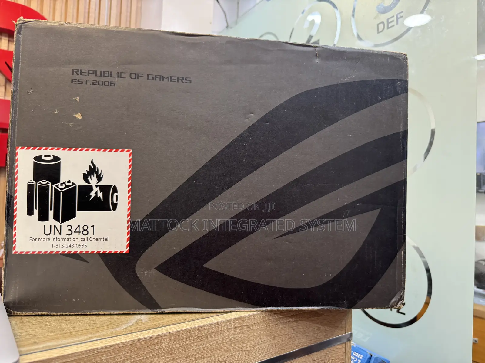 New Laptop Asus ROG Zephyrus G16 32GB Intel Core Ultra 9 SSD 2T
