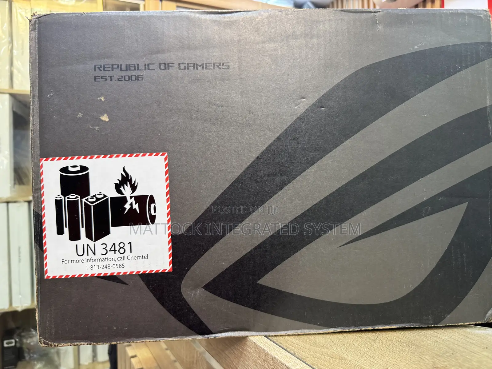 New Laptop Asus ROG Zephyrus G16 32GB Intel Core Ultra 9 SSD 2T