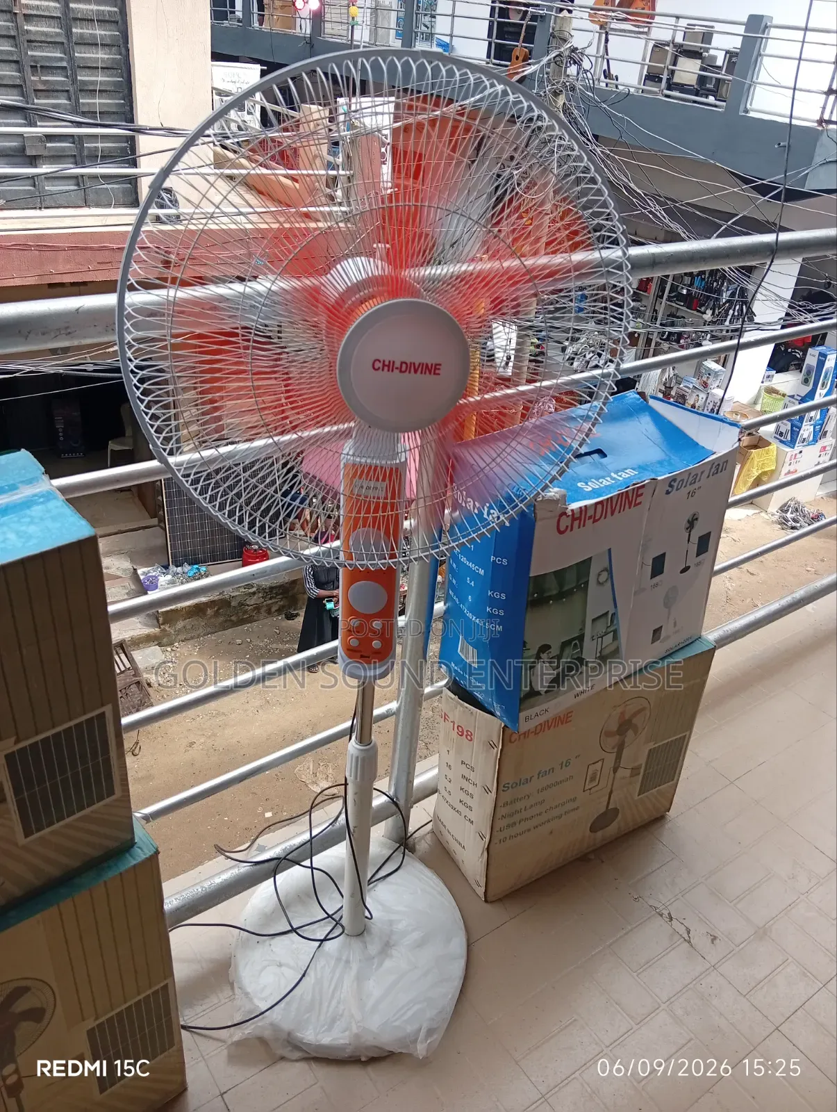 Chi Divine Solar Fan With Panel 18 Inches