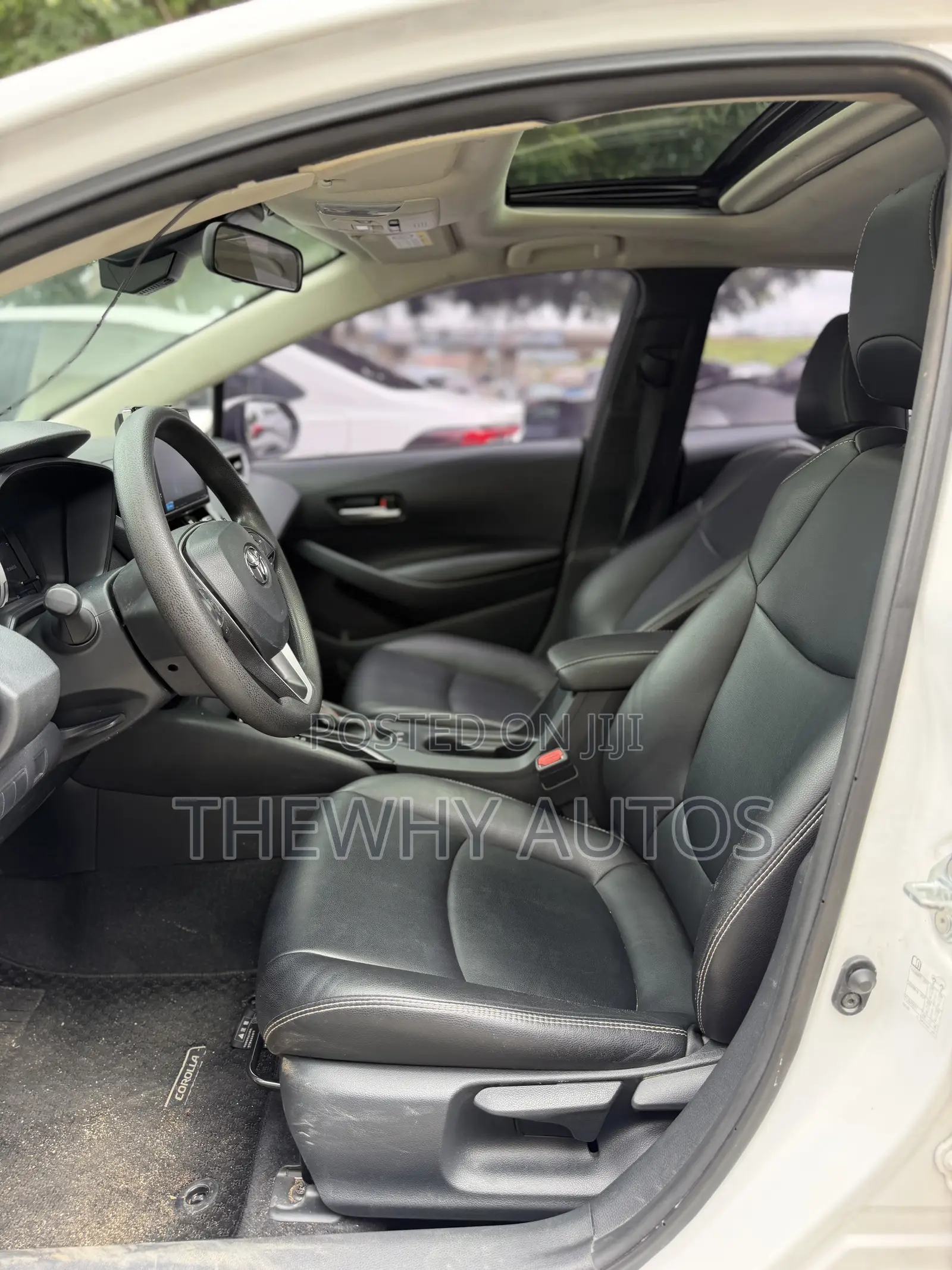 Toyota Corolla XSE 2023 White