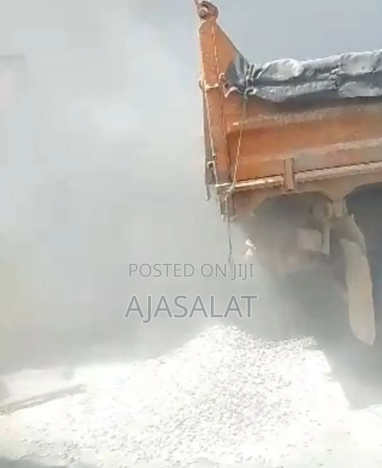 30 Ton of Geante and Sharp Sand