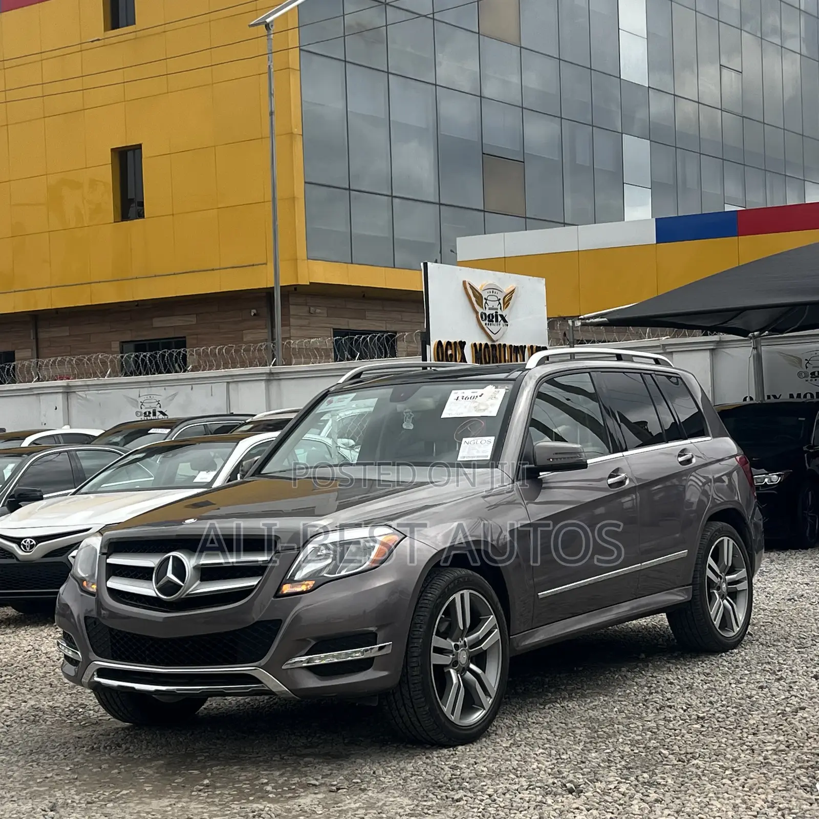 Mercedes-Benz GLK-Class 2014 Brown