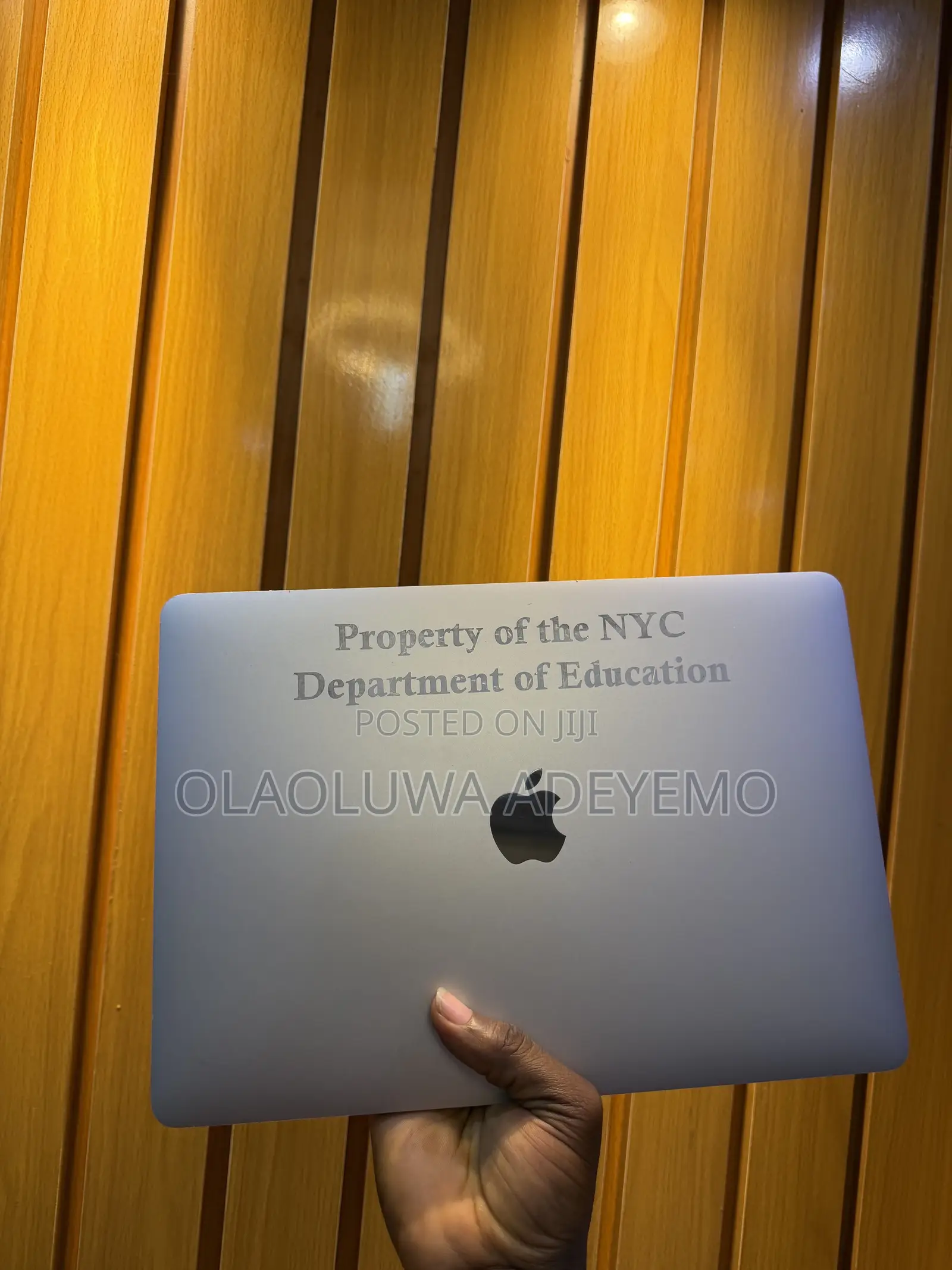 Laptop Apple MacBook Pro 2019 8GB Intel Core i5 SSD 128GB