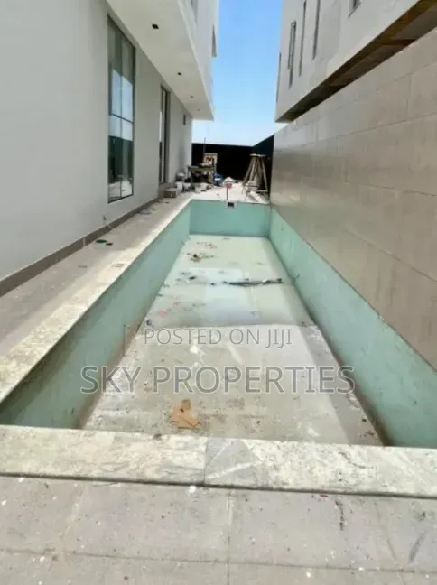 5bdrm Duplex in Queens, Old Ikoyi for sale