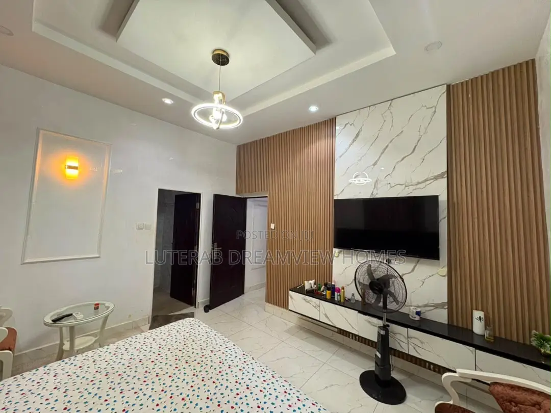 Furnished 2bdrm Block of Flats in Wuye Main for sale