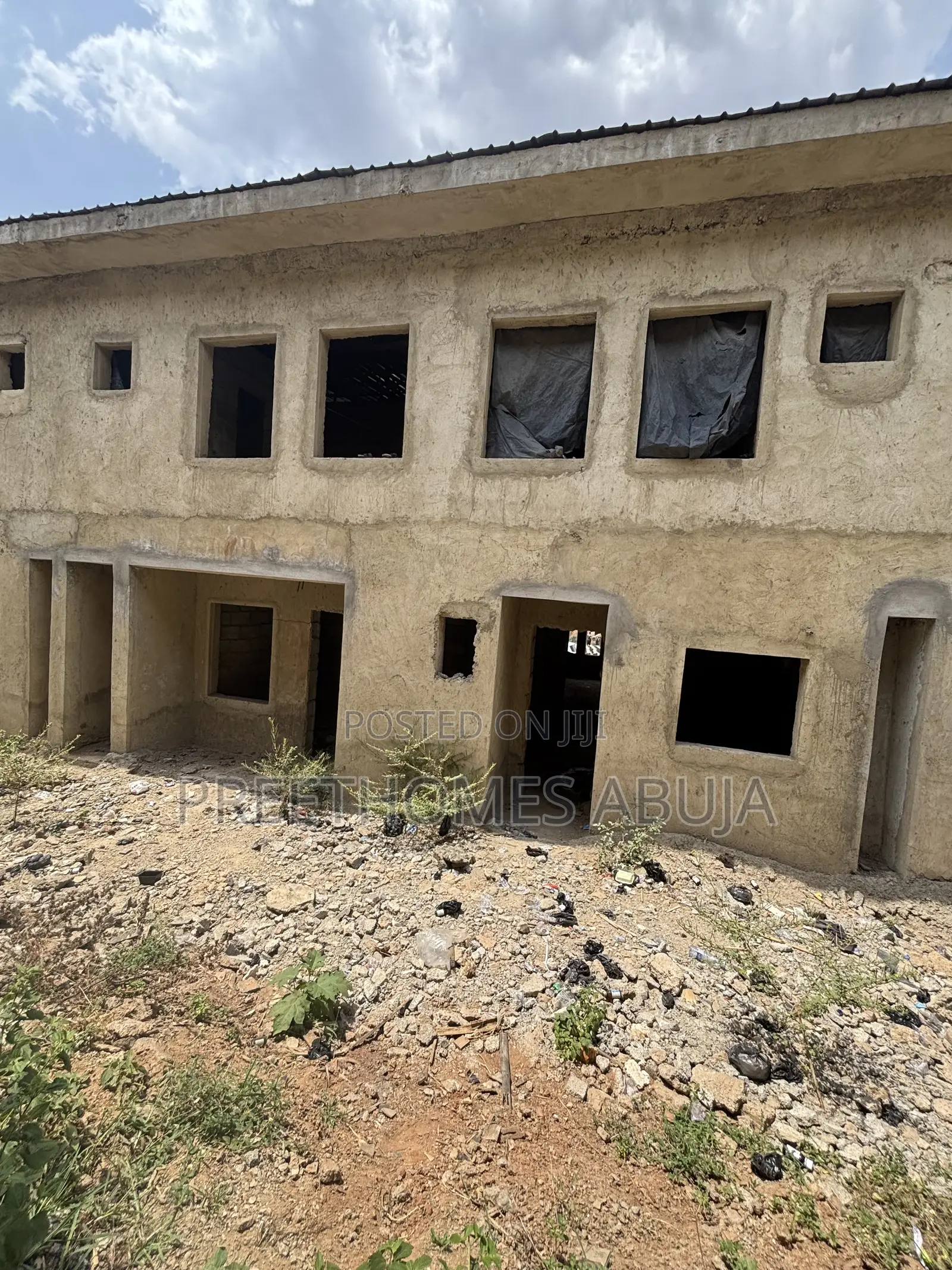 3 Bedrooms Terrace Duplex Carcass for Sale