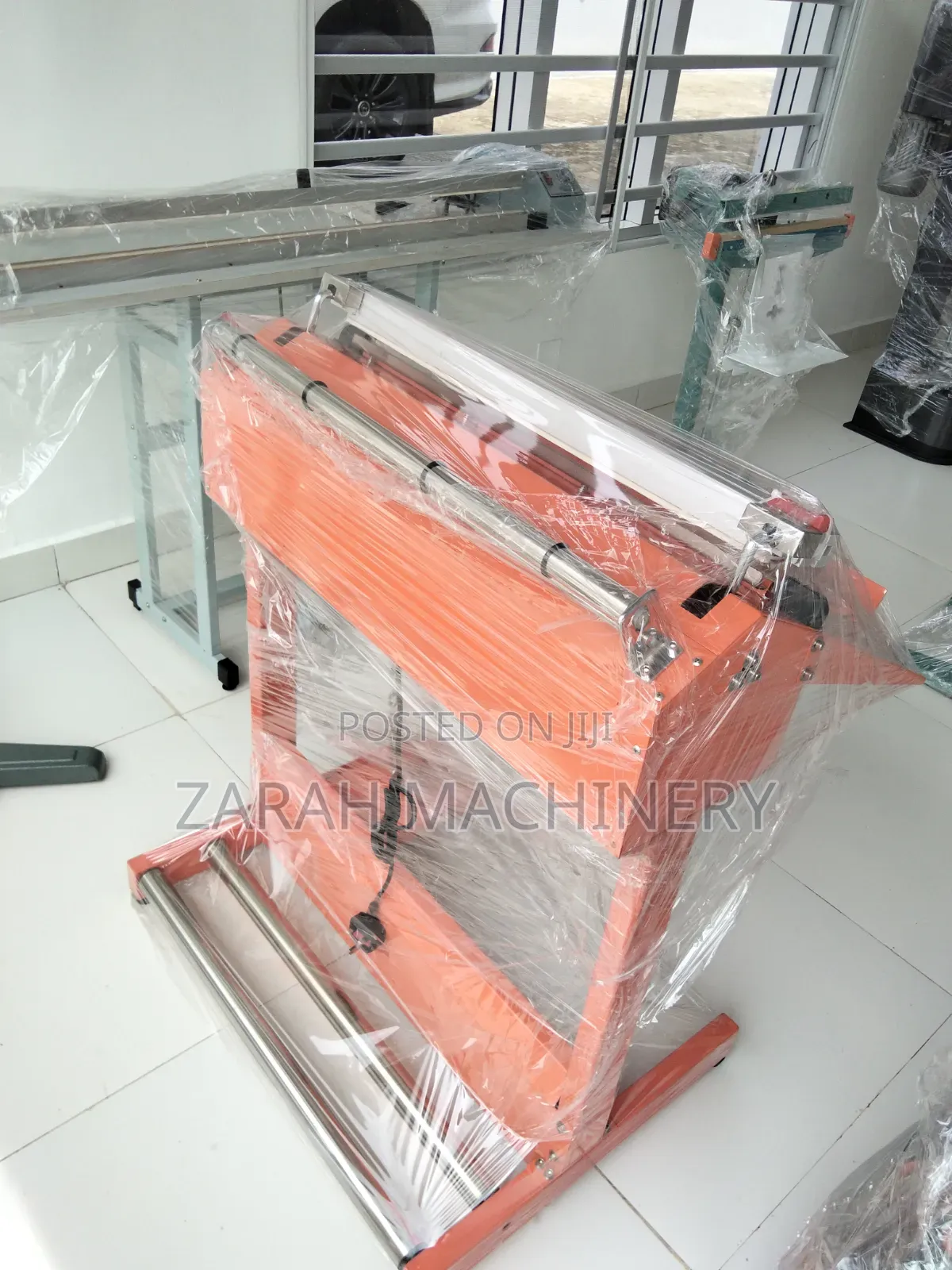 Sf-600c Pedal Sealing Machine With Cutter