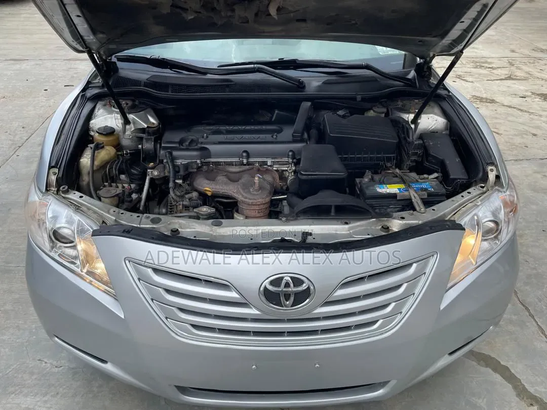 Toyota Camry 2008 Silver