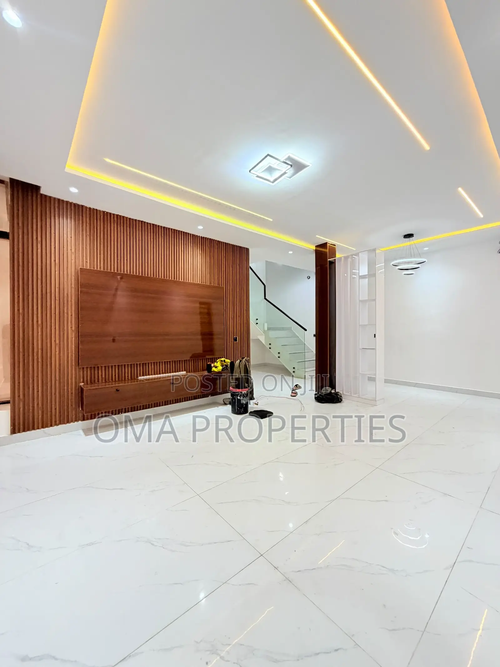 Furnished 5bdrm House in Magodo for sale